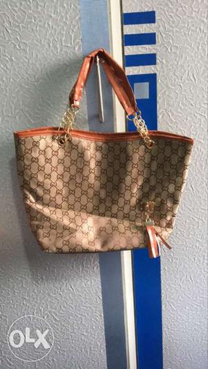 Absolutely new Handbag. Not even used once. With