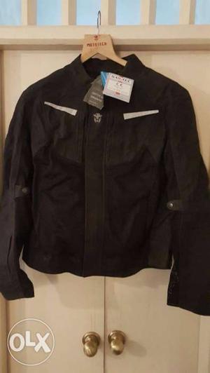 Black Zip-up Jacket