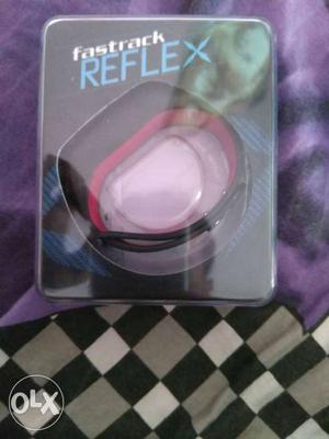 Fast track reflex band brand new in mint condition
