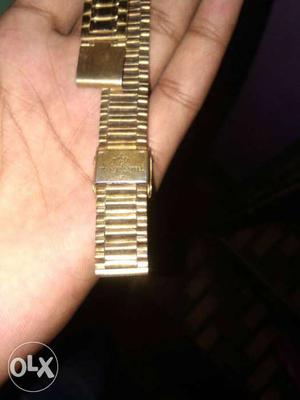 Gold Watch Link