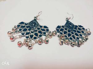 Gray-and-black Hook Earrings