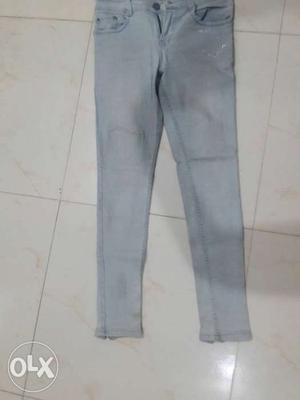Gray-washed Denim Skinny Jeans