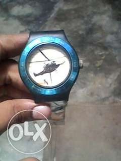 I want to sell my watch argently only 1 month old