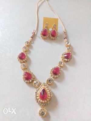 New pink and white diamond necklace with earing