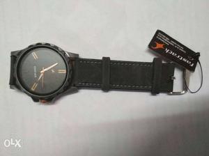 Original Fastract Watch Round dial Limited