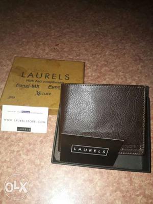 Original LAURELS leather wallet with branded