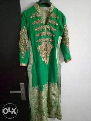 Party wear suit with paijami and dupatta.. just 1