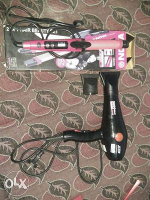 Powerful dryer and 2 in 1 straightner new condition