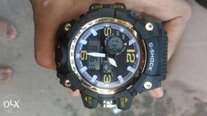 Round Black Casio Digital Chronograph G-shock Watch