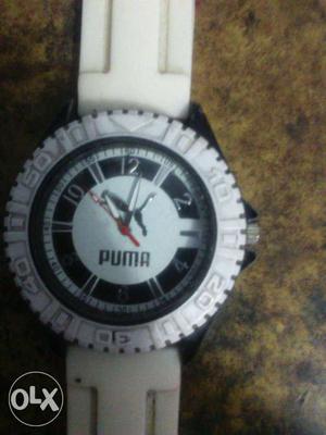 Round White Puma Sport Watch With White Strap