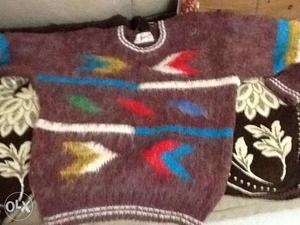 Sweaters of Delhi make.very warm and hardly used
