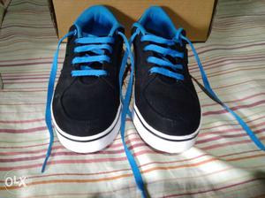 United Benetton pair Of Black And Blue Sneaker