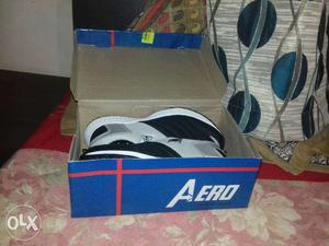 Unused aero sport shoes size 7