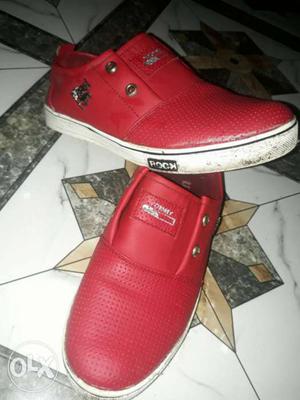 White-and-red Roch Slip-on Shoes