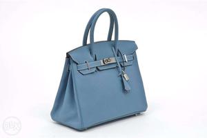 Woman's Stylish And Fashion Handbag And Purse