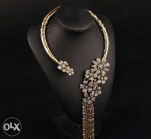 Women's Antique gold necklace.