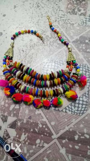 Women's Multicolored Collar Necklace