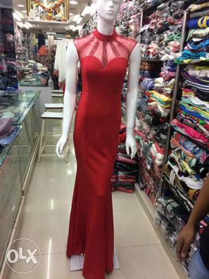 Women's Red Illusion Neckline Sleeveless Dress
