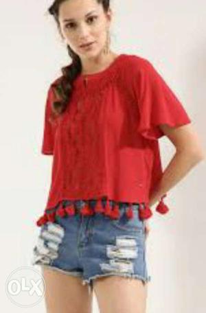 Women's Red pom pom top