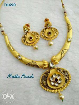 Yellow Pendant Necklace And Earrings