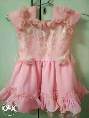 Girls Pink and White cute frock size 22 New..