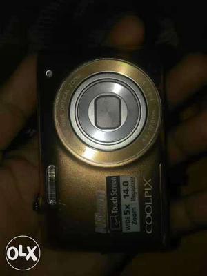 I want to sale my Nikon camera little problem