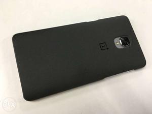 Oneplus 3 in mint condition without scratches and