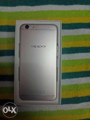 Oppo f1s 64gb gold colour in mint condition with full box