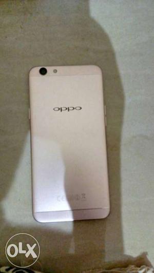Oppo f1s in good condition 3 mnths old 4gb ram
