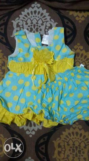 Received as gift never used size: 3 months (12)