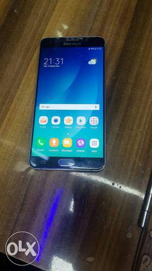 Samsung Galaxy Note5 32gb slightly crack on the touch
