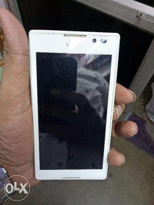 Sony xperia c 3G dual sim white colour only piece available
