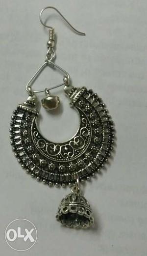 Black And Gray Dangling Earrings