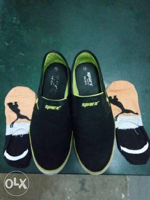 Black-and-green Sparx Slip-on Shoes