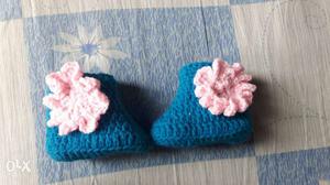 Girl's Blue-and-pink Knit Shoes