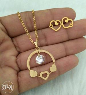 Gold Framed Diamond Pendant Necklace