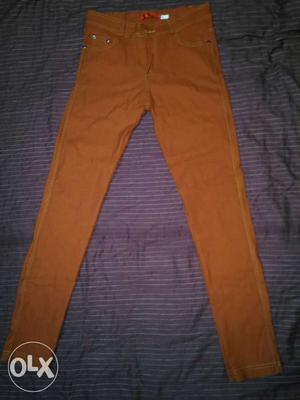 New brown stretchable pant. (size-28)