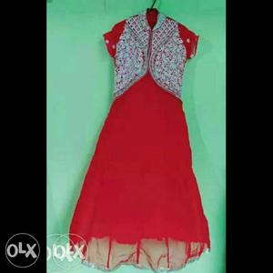Red And White Short Sleeved Kurti