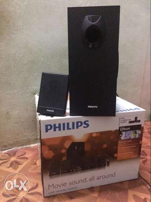 5 speakers + 1 main woofer, Only 2 month old...