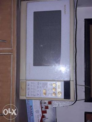 Convection sparingly used. in working condition.