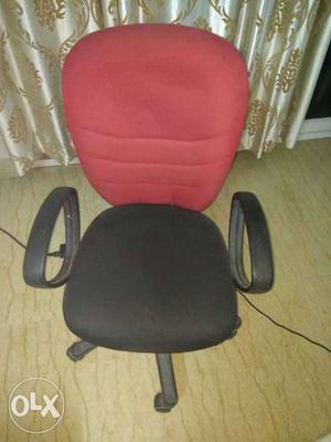 Cost of one chair is rs .. six chair to sell