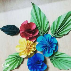 Hand made wall decor paper flowers
