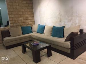 L shape sofa set (wooden) (6.6 X 10.7)