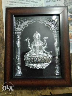 New Lakshmi photo with brown frame