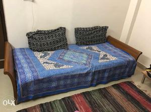 Single bed / deewan with 8 inch spring mattress