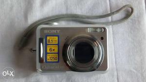 Sony video Commercial Camera 8.1 MP with all accessories