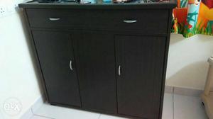 Storage cabinet with 3 door and drawer in very
