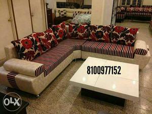 Unique sofa set made of quality materials.