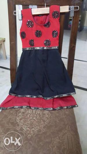 2-3 year baby dress in pour fine cloths