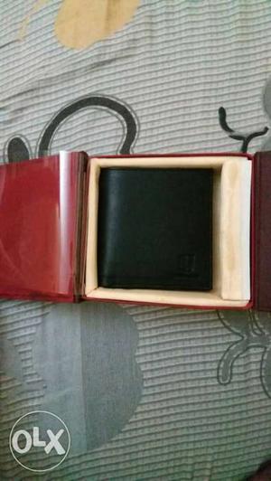 Black Leather Bi-fold Wallet In Box
